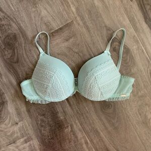 LA VIE EN ROSE mini green / light blue lace bra with ruffles lace and bows